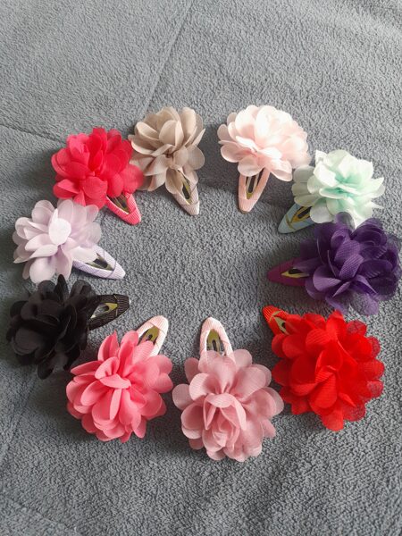 Matu sprādzes krāsainas # 111