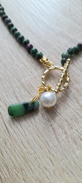 Kaklarota ar dabīgiem akmeņiem #2/33